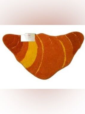 Croissant Bath Mat